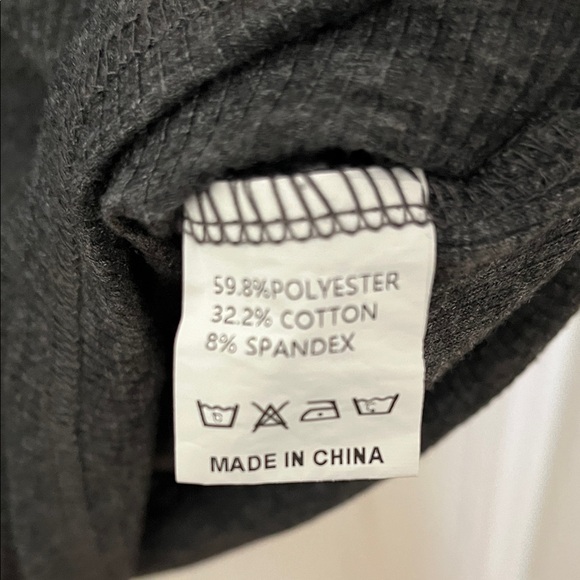 Charcoal Gray Long-Sleeve Henley Top - Picture 5 of 6